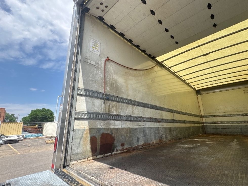 Medium Duty Box Truck-Light and Medium Duty Trucks-International-2020-MV607-Greeley-CO-117,260\n\t\tmiles-$ 67,750 - Image 11