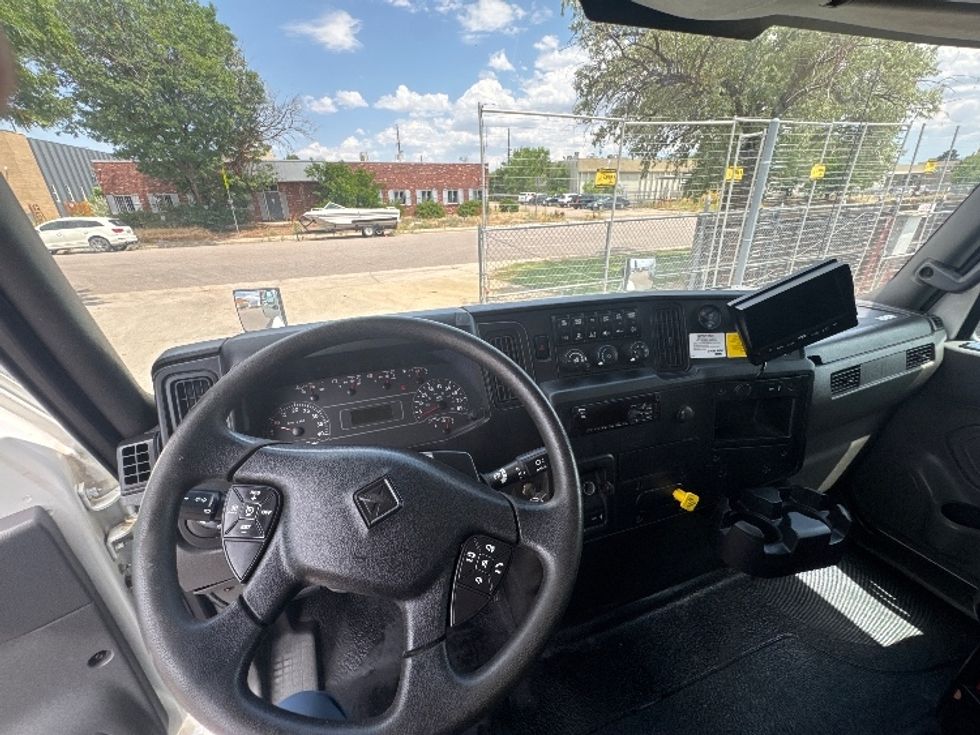 Medium Duty Box Truck-Light and Medium Duty Trucks-International-2020-MV607-Greeley-CO-117,260\n\t\tmiles-$ 67,750 - Image 18