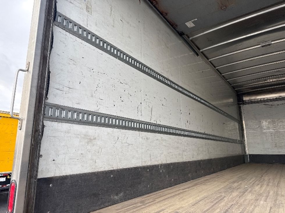 Medium Duty Box Truck-Light and Medium Duty Trucks-International-2020-MV607-Greeley-CO-139,597\n\t\tmiles-$ 56,250 - Image 10