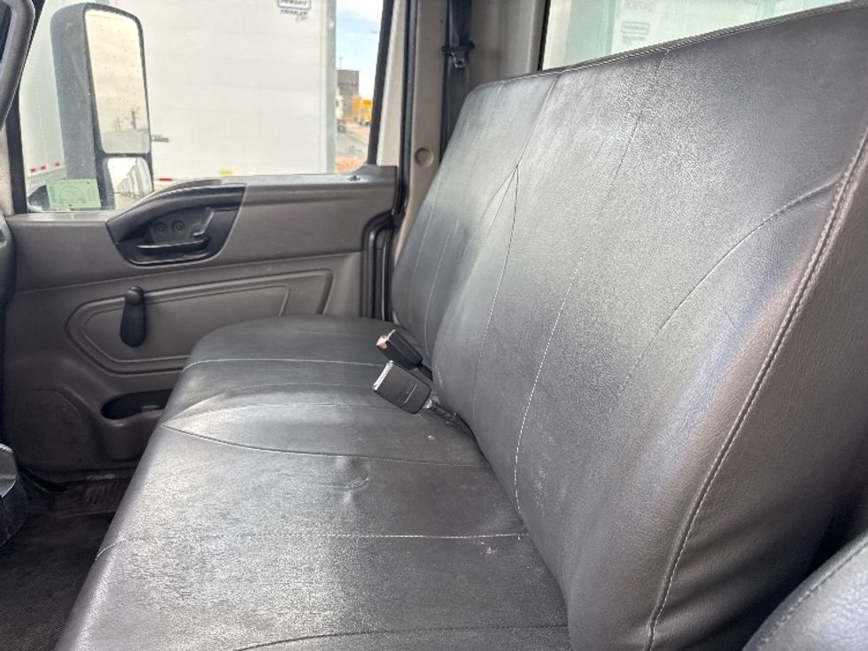 Medium Duty Box Truck-Light and Medium Duty Trucks-International-2020-MV607-Greeley-CO-139,597\n\t\tmiles-$ 56,250 - Image 19
