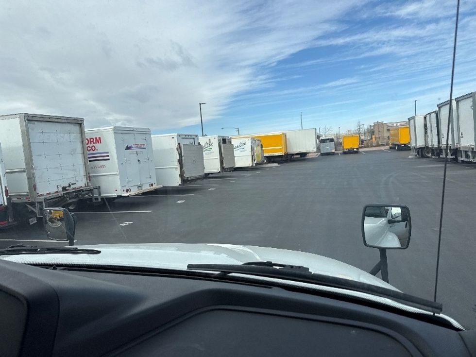 Medium Duty Box Truck-Light and Medium Duty Trucks-International-2020-MV607-Greeley-CO-139,597\n\t\tmiles-$ 56,250 - Image 21