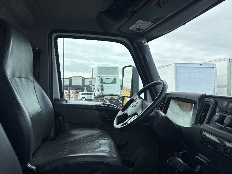 Medium Duty Box Truck-Light and Medium Duty Trucks-International-2020-MV607-Greeley-CO-139,597\n\t\tmiles-$ 56,250 - Image 22
