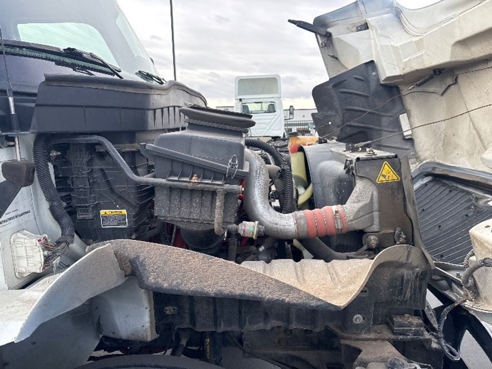 Medium Duty Box Truck-Light and Medium Duty Trucks-International-2020-MV607-Greeley-CO-139,597\n\t\tmiles-$ 56,250 - Image 24