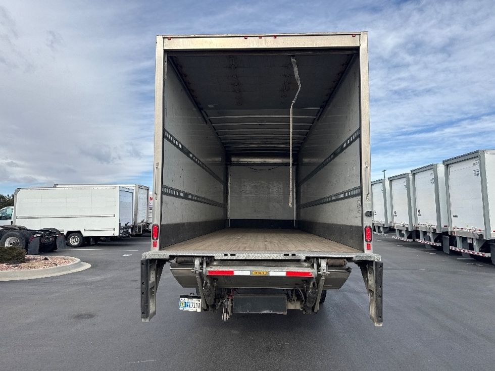 Medium Duty Box Truck-Light and Medium Duty Trucks-International-2020-MV607-Greeley-CO-139,597\n\t\tmiles-$ 56,250 - Image 8
