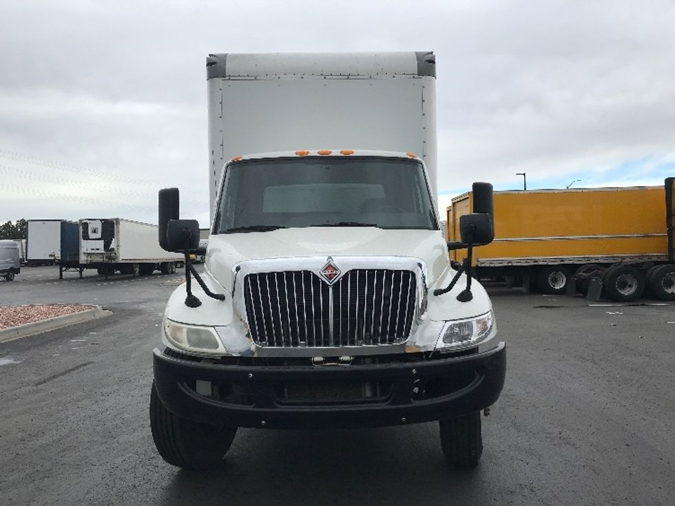 Medium Duty Box Truck-Light and Medium Duty Trucks-International-2020-MV607-Greeley-CO-167,187\n\t\tmiles-$ 51,000 - Image 2