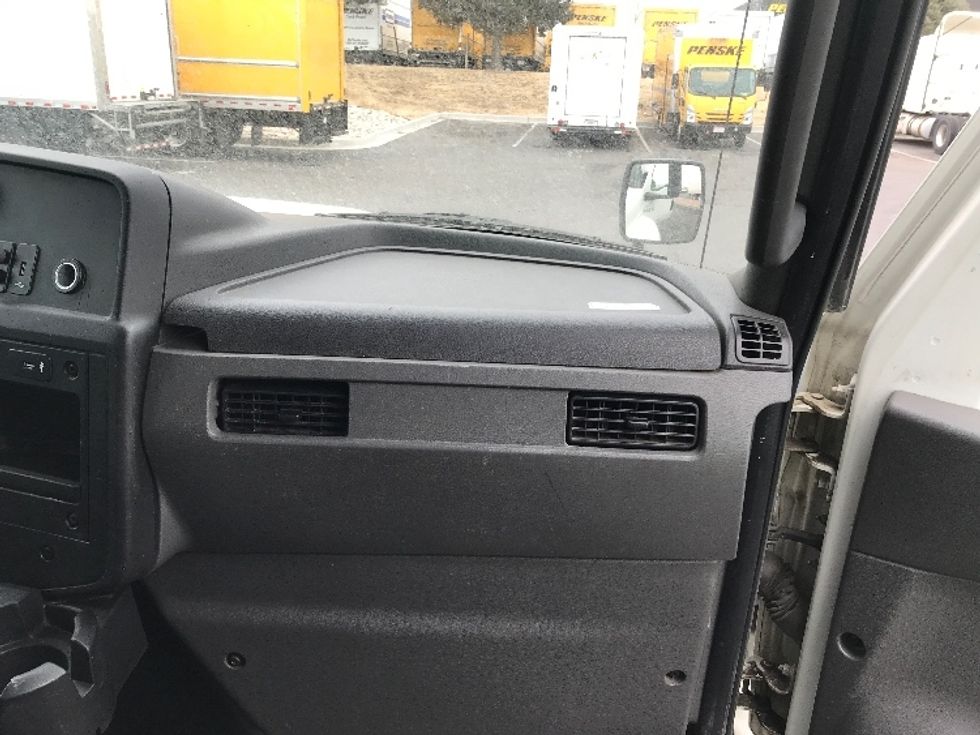 Medium Duty Box Truck-Light and Medium Duty Trucks-International-2020-MV607-Greeley-CO-167,187\n\t\tmiles-$ 51,000 - Image 20