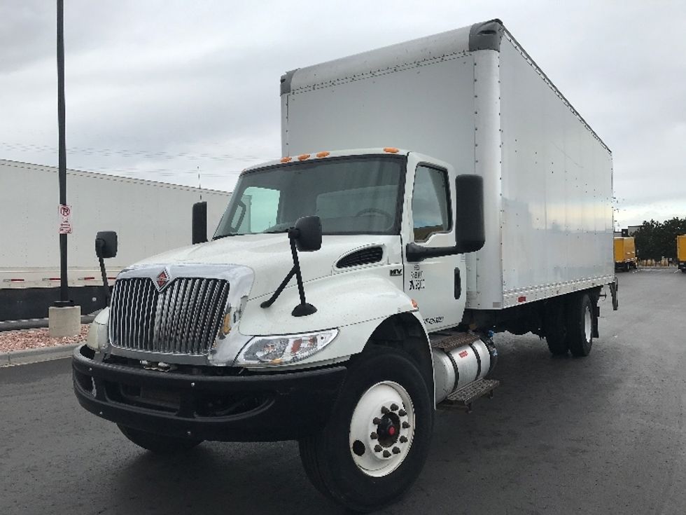 Medium Duty Box Truck-Light and Medium Duty Trucks-International-2020-MV607-Greeley-CO-167,187\n\t\tmiles-$ 51,000 - Image 3