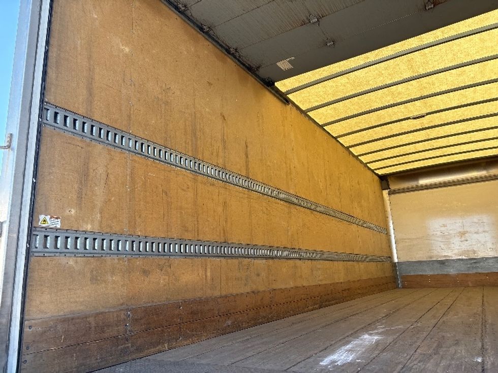 Medium Duty Box Truck-Light and Medium Duty Trucks-International-2020-MV607-Greeley-CO-181,933\n\t\tmiles-$ 42,500 - Image 11