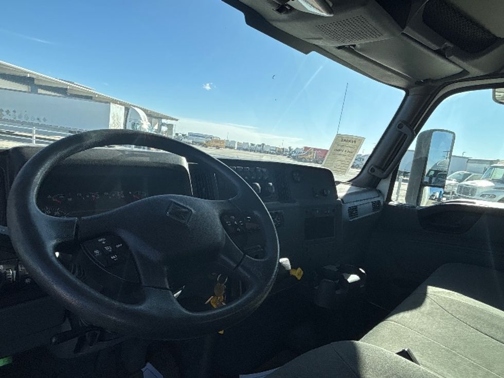 Medium Duty Box Truck-Light and Medium Duty Trucks-International-2020-MV607-Greeley-CO-181,933\n\t\tmiles-$ 42,500 - Image 18