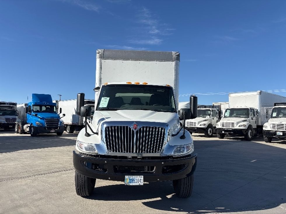 Medium Duty Box Truck-Light and Medium Duty Trucks-International-2020-MV607-Greeley-CO-181,933\n\t\tmiles-$ 42,500 - Image 2