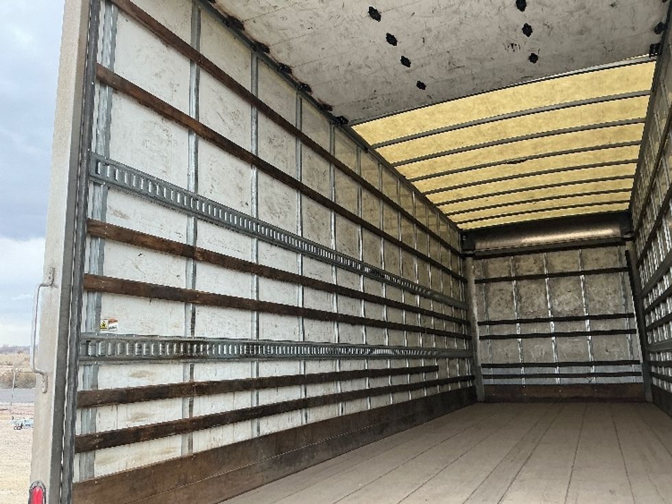 Medium Duty Box Truck-Light and Medium Duty Trucks-International-2020-MV607-Greeley-CO-184,473\n\t\tmiles-$ 48,250 - Image 11