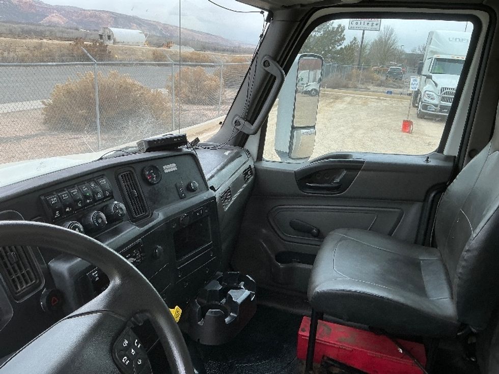 Medium Duty Box Truck-Light and Medium Duty Trucks-International-2020-MV607-Greeley-CO-184,473\n\t\tmiles-$ 48,250 - Image 18