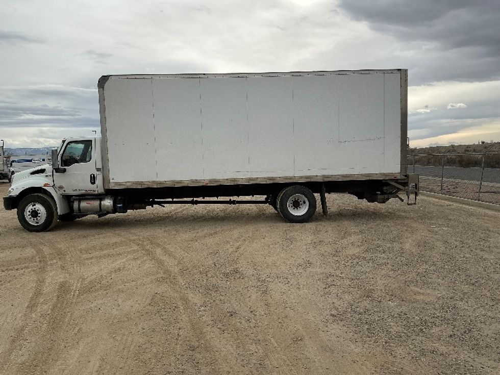 Medium Duty Box Truck-Light and Medium Duty Trucks-International-2020-MV607-Greeley-CO-184,473\n\t\tmiles-$ 48,250 - Image 4