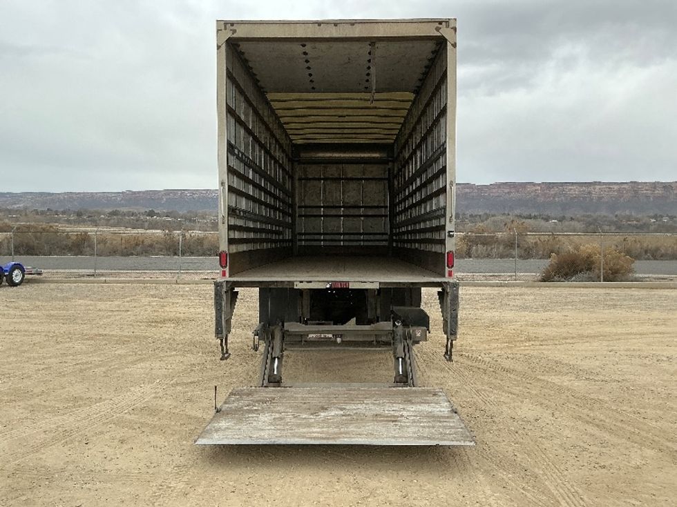 Medium Duty Box Truck-Light and Medium Duty Trucks-International-2020-MV607-Greeley-CO-184,473\n\t\tmiles-$ 48,250 - Image 9