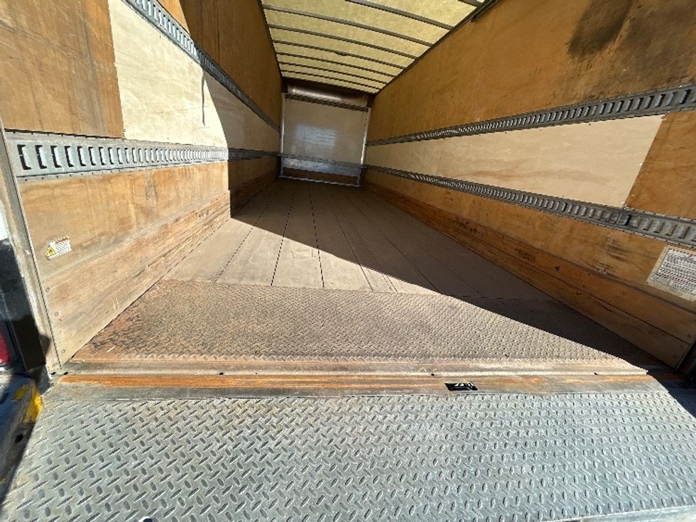 Medium Duty Box Truck-Light and Medium Duty Trucks-International-2020-MV607-Greeley-CO-203,308\n\t\tmiles-$ 48,500 - Image 10