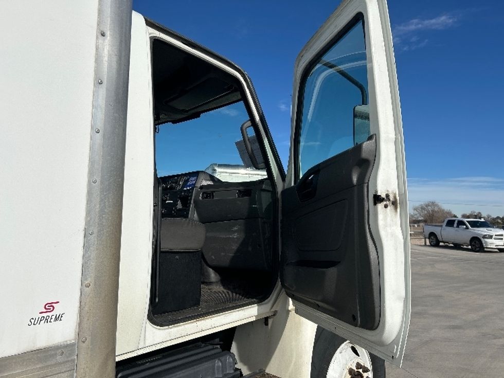 Medium Duty Box Truck-Light and Medium Duty Trucks-International-2020-MV607-Greeley-CO-203,308\n\t\tmiles-$ 48,500 - Image 20