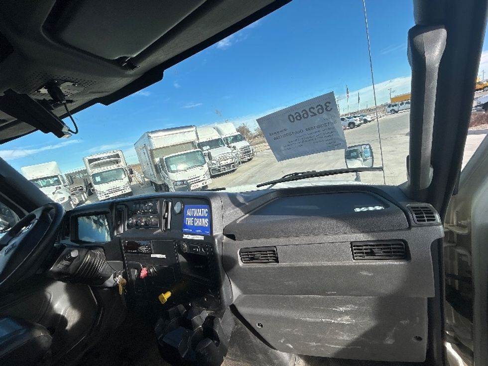 Medium Duty Box Truck-Light and Medium Duty Trucks-International-2020-MV607-Greeley-CO-203,308\n\t\tmiles-$ 48,500 - Image 21