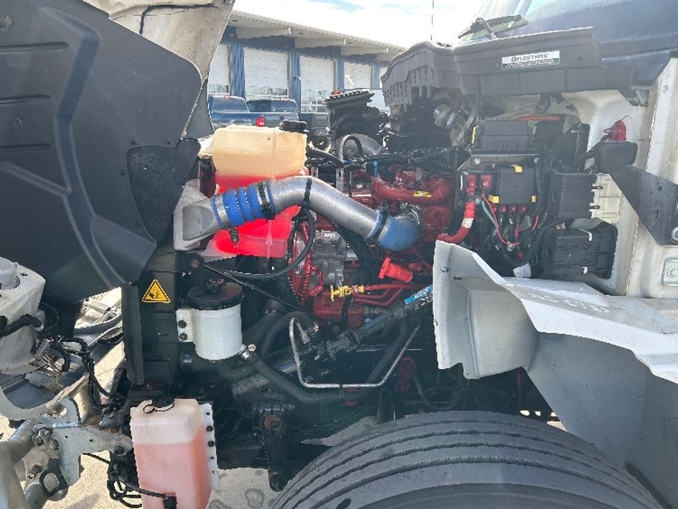 Medium Duty Box Truck-Light and Medium Duty Trucks-International-2020-MV607-Greeley-CO-203,308\n\t\tmiles-$ 48,500 - Image 24