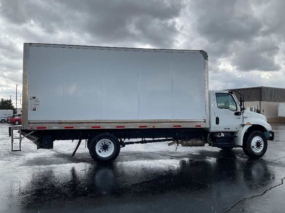 Medium Duty Box Truck-Light and Medium Duty Trucks-International-2020-MV607-Greeley-CO-224,569\n\t\tmiles-$ 34,250 - Image 14