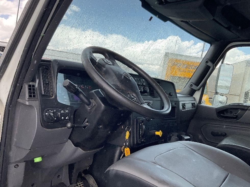 Medium Duty Box Truck-Light and Medium Duty Trucks-International-2020-MV607-Greeley-CO-224,569\n\t\tmiles-$ 34,250 - Image 16