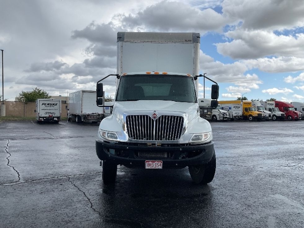 Medium Duty Box Truck-Light and Medium Duty Trucks-International-2020-MV607-Greeley-CO-224,569\n\t\tmiles-$ 34,250 - Image 2