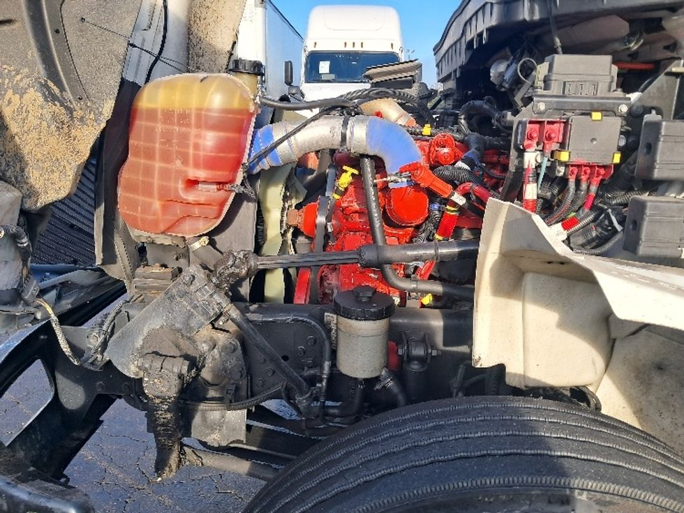 Medium Duty Box Truck-Light and Medium Duty Trucks-International-2020-MV607-Greensboro-NC-103,805\n\t\tmiles-$ 56,250 - Image 24