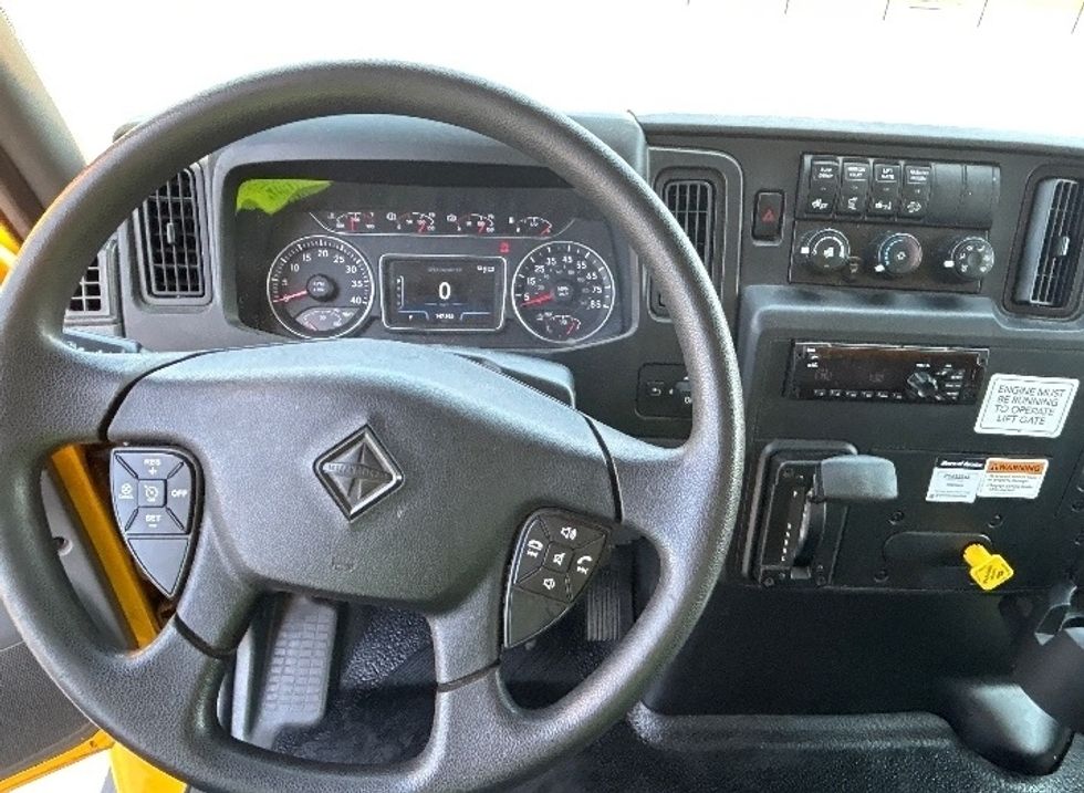 Medium Duty Box Truck-Light and Medium Duty Trucks-International-2020-MV607-Greensboro-NC-149,297\n\t\tmiles-$ 49,750 - Image 17