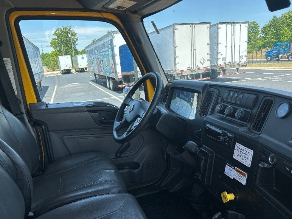 Medium Duty Box Truck-Light and Medium Duty Trucks-International-2020-MV607-Greensboro-NC-149,297\n\t\tmiles-$ 49,750 - Image 21