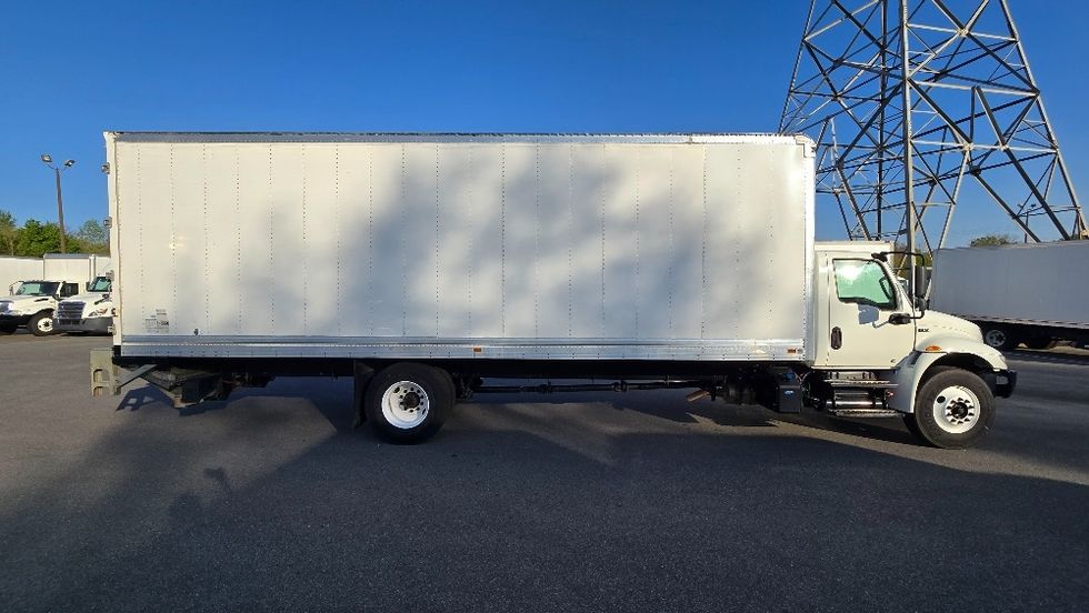 Medium Duty Box Truck-Light and Medium Duty Trucks-International-2020-MV607-Greensboro-NC-209,319\n\t\tmiles-$ 42,000 - Image 15