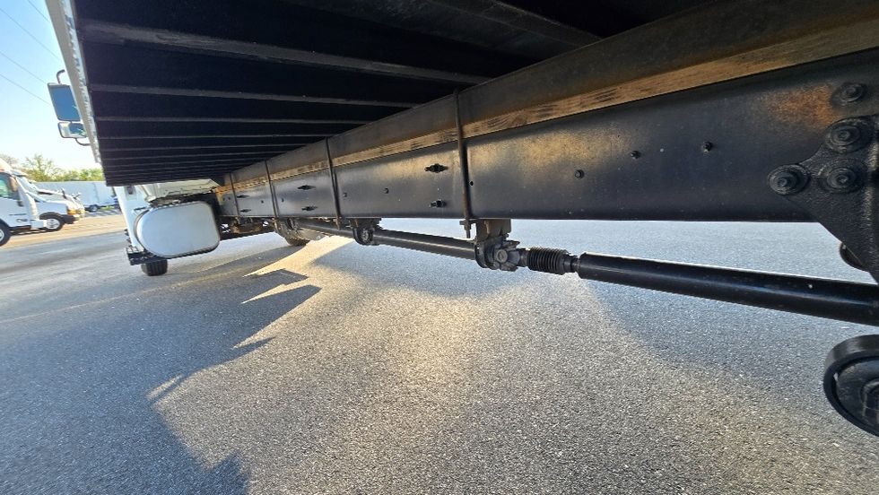 Medium Duty Box Truck-Light and Medium Duty Trucks-International-2020-MV607-Greensboro-NC-209,319\n\t\tmiles-$ 42,000 - Image 5