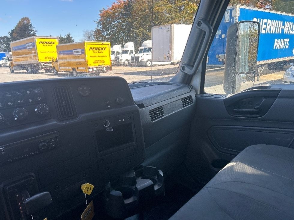 Medium Duty Box Truck-Light and Medium Duty Trucks-International-2020-MV607-Greensboro-NC-239,708\n\t\tmiles-$ 35,250 - Image 19