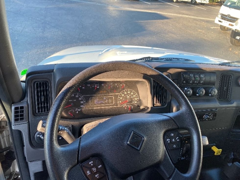 Medium Duty Box Truck-Light and Medium Duty Trucks-International-2020-MV607-Greensboro-NC-5,800\n\t\tmiles-$ 66,750 - Image 18