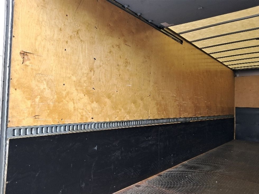 Medium Duty Box Truck-Light and Medium Duty Trucks-International-2020-MV607-Greensboro-NC-6,390\n\t\tmiles-$ 65,000 - Image 11