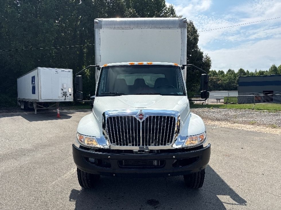 Medium Duty Box Truck-Light and Medium Duty Trucks-International-2020-MV607-Greensboro-NC-63,943\n\t\tmiles-$ 57,750 - Image 2
