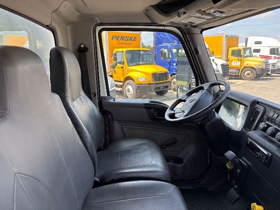 Medium Duty Box Truck-Light and Medium Duty Trucks-International-2020-MV607-Greensboro-NC-63,943\n\t\tmiles-$ 57,750 - Image 22
