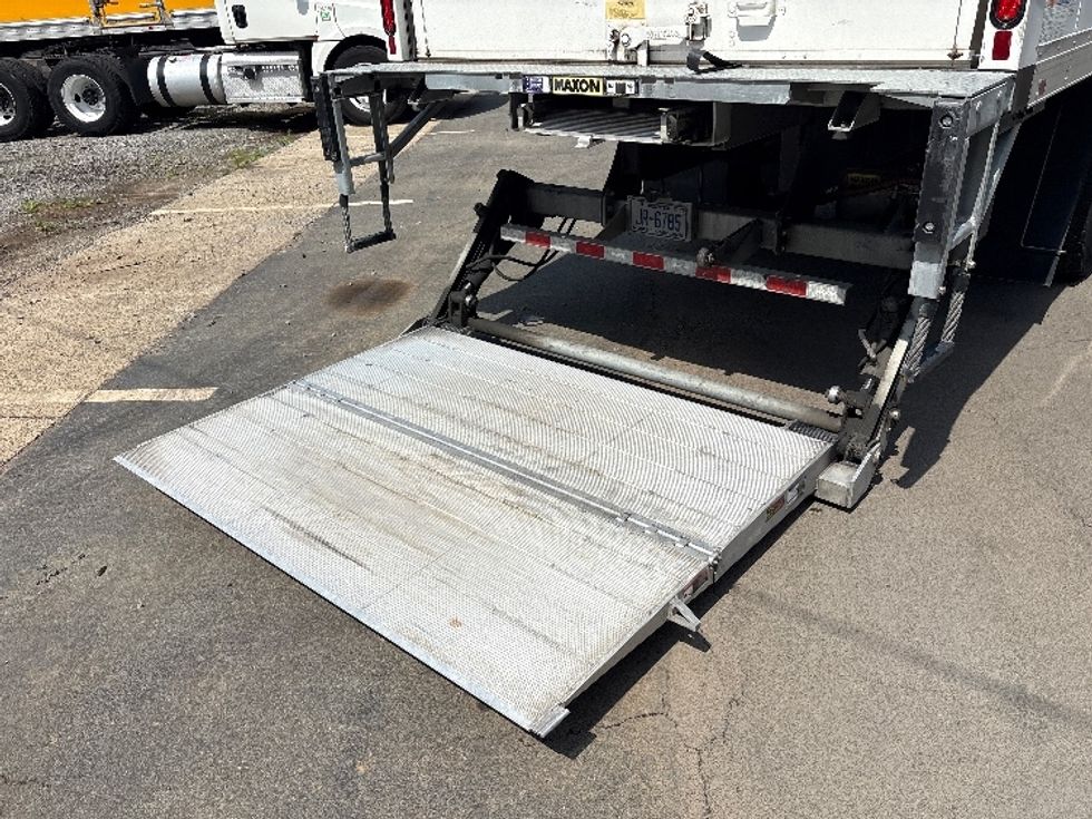 Medium Duty Box Truck-Light and Medium Duty Trucks-International-2020-MV607-Greensboro-NC-63,943\n\t\tmiles-$ 57,750 - Image 9