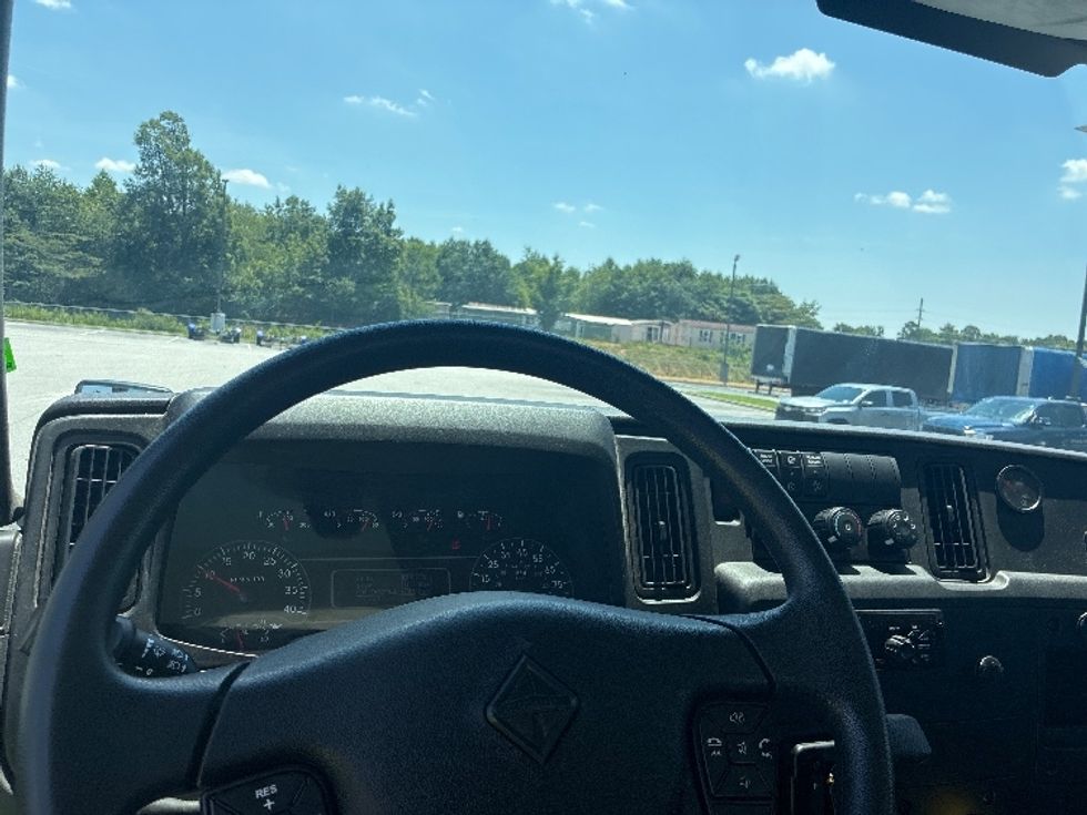 Medium Duty Box Truck-Light and Medium Duty Trucks-International-2020-MV607-Greenville-SC-24,249\n\t\tmiles-$ 62,500 - Image 17