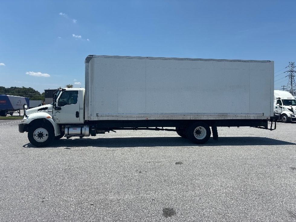 Medium Duty Box Truck-Light and Medium Duty Trucks-International-2020-MV607-Greenville-SC-24,249\n\t\tmiles-$ 62,500 - Image 4