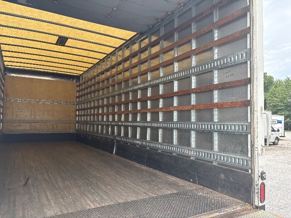 Medium Duty Box Truck-Light and Medium Duty Trucks-International-2020-MV607-Greer-SC-241,659\n\t\tmiles-$ 45,500 - Image 12