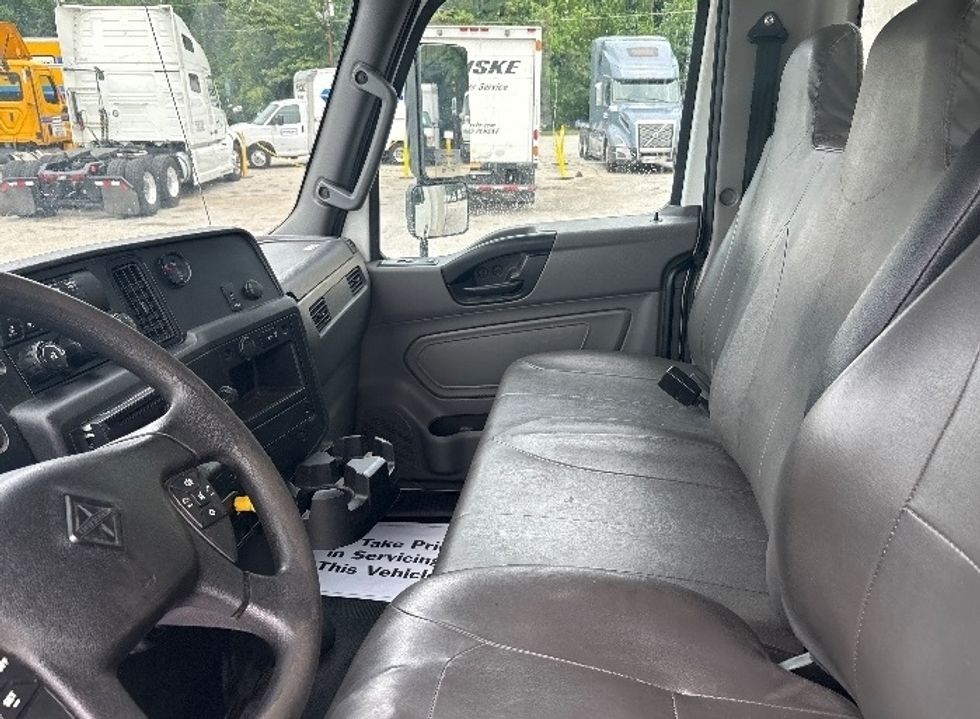 Medium Duty Box Truck-Light and Medium Duty Trucks-International-2020-MV607-Greer-SC-241,659\n\t\tmiles-$ 45,500 - Image 19
