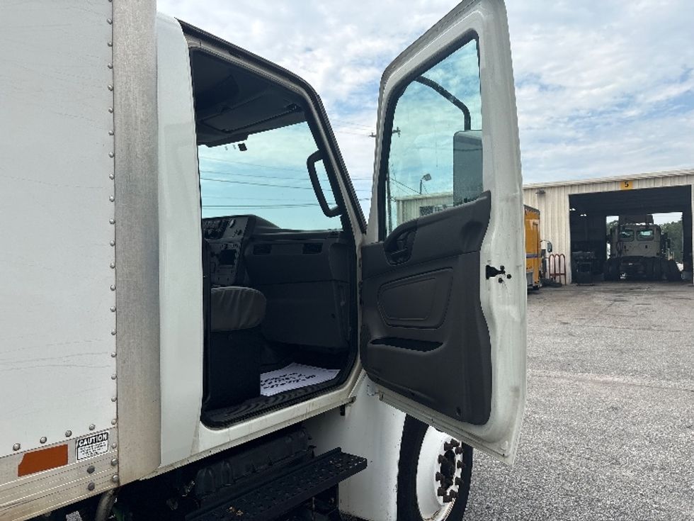 Medium Duty Box Truck-Light and Medium Duty Trucks-International-2020-MV607-Greer-SC-241,659\n\t\tmiles-$ 45,500 - Image 20