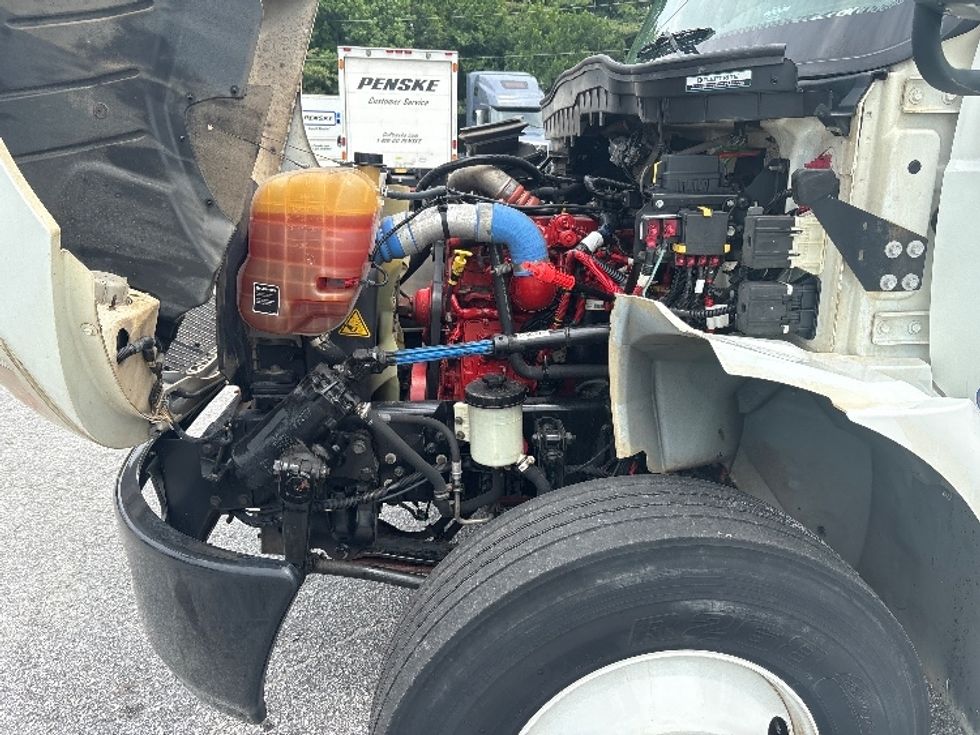Medium Duty Box Truck-Light and Medium Duty Trucks-International-2020-MV607-Greer-SC-241,659\n\t\tmiles-$ 45,500 - Image 23
