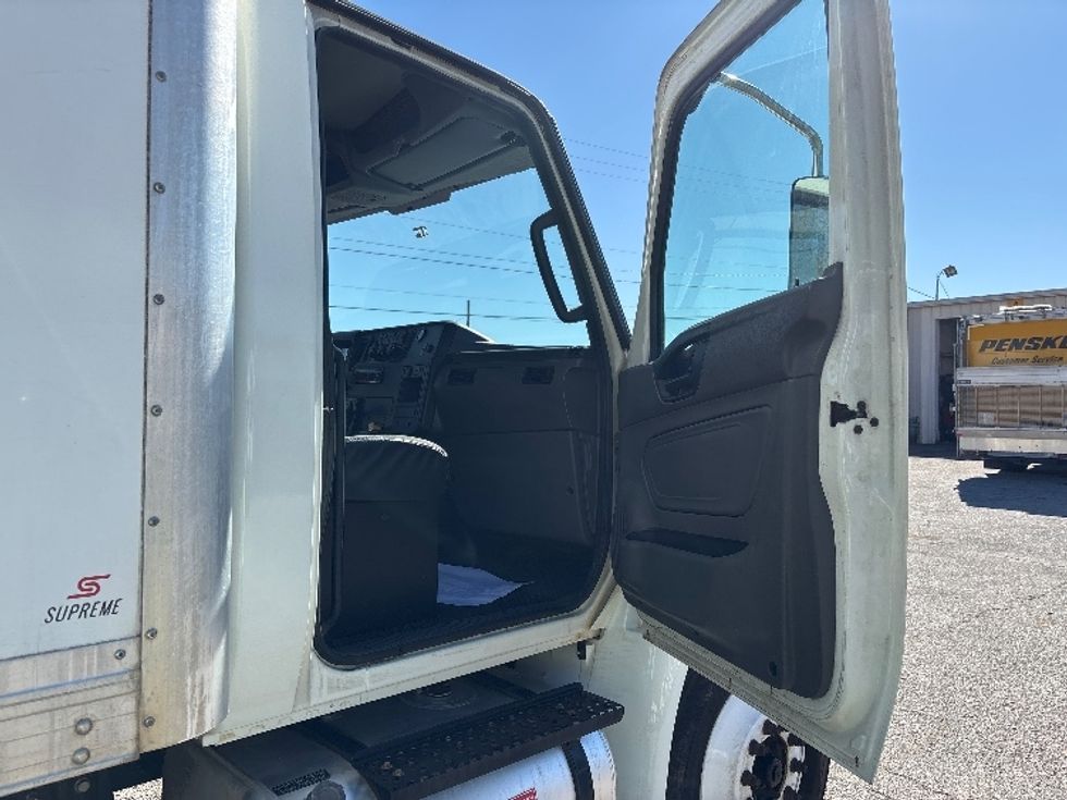 Medium Duty Box Truck-Light and Medium Duty Trucks-International-2020-MV607-Greer-SC-251,034\n\t\tmiles-$ 38,750 - Image 13