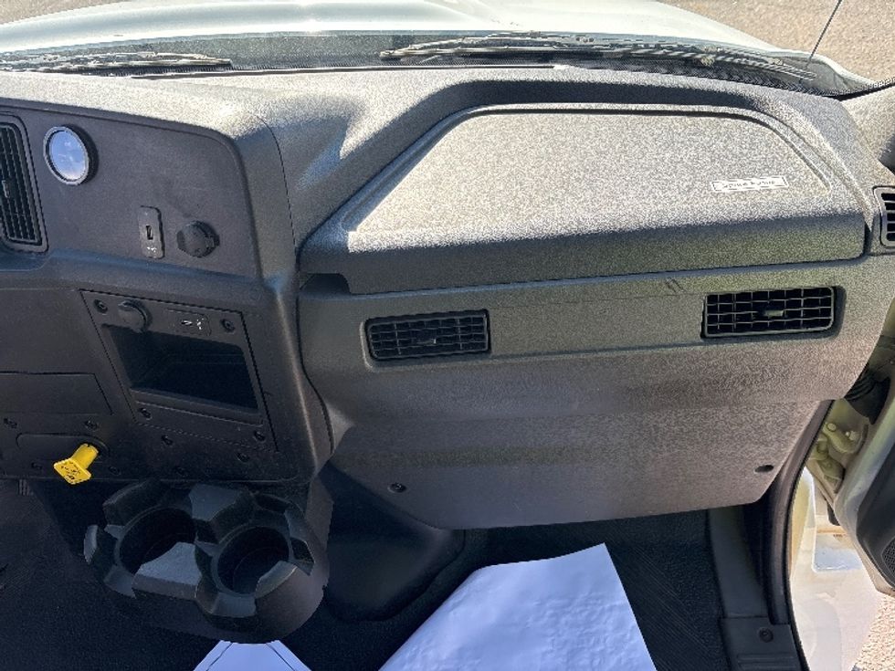 Medium Duty Box Truck-Light and Medium Duty Trucks-International-2020-MV607-Greer-SC-251,034\n\t\tmiles-$ 38,750 - Image 21