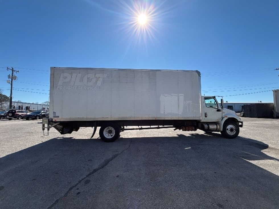 Medium Duty Box Truck-Light and Medium Duty Trucks-International-2020-MV607-Greer-SC-258,796\n\t\tmiles-$ 37,500 - Image 15