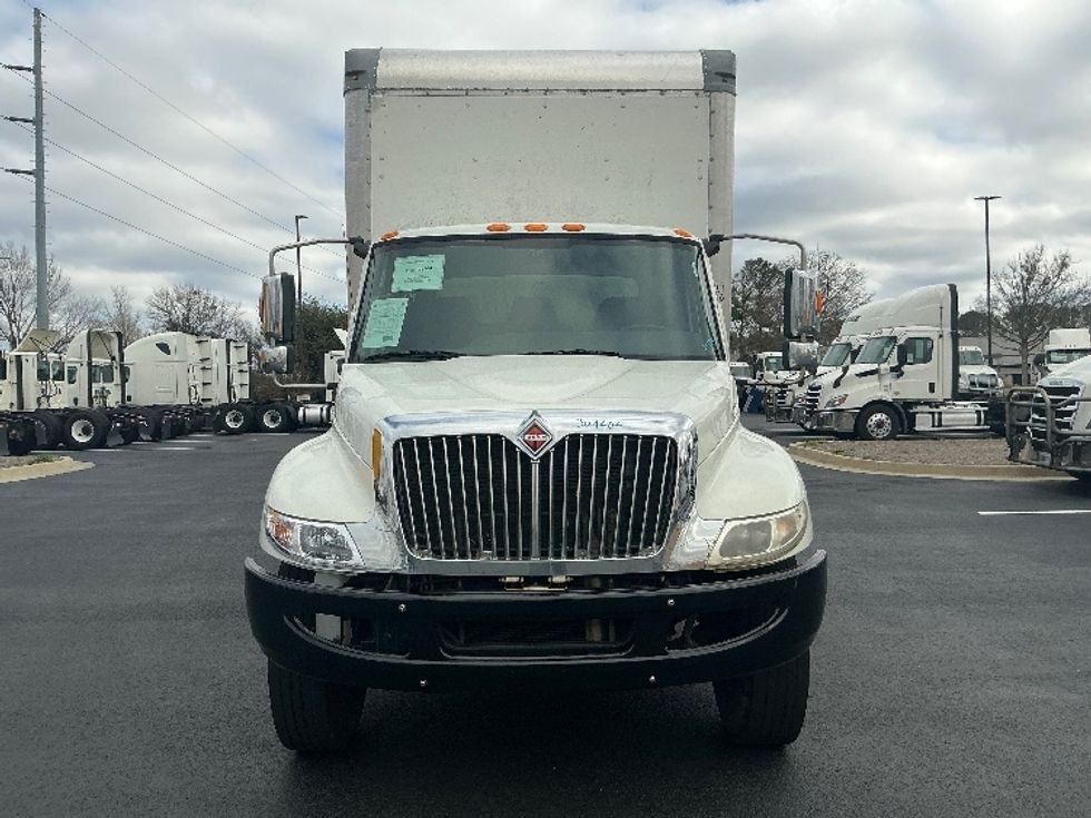 Medium Duty Box Truck-Light and Medium Duty Trucks-International-2020-MV607-Greer-SC-258,993\n\t\tmiles-$ 37,500 - Image 2