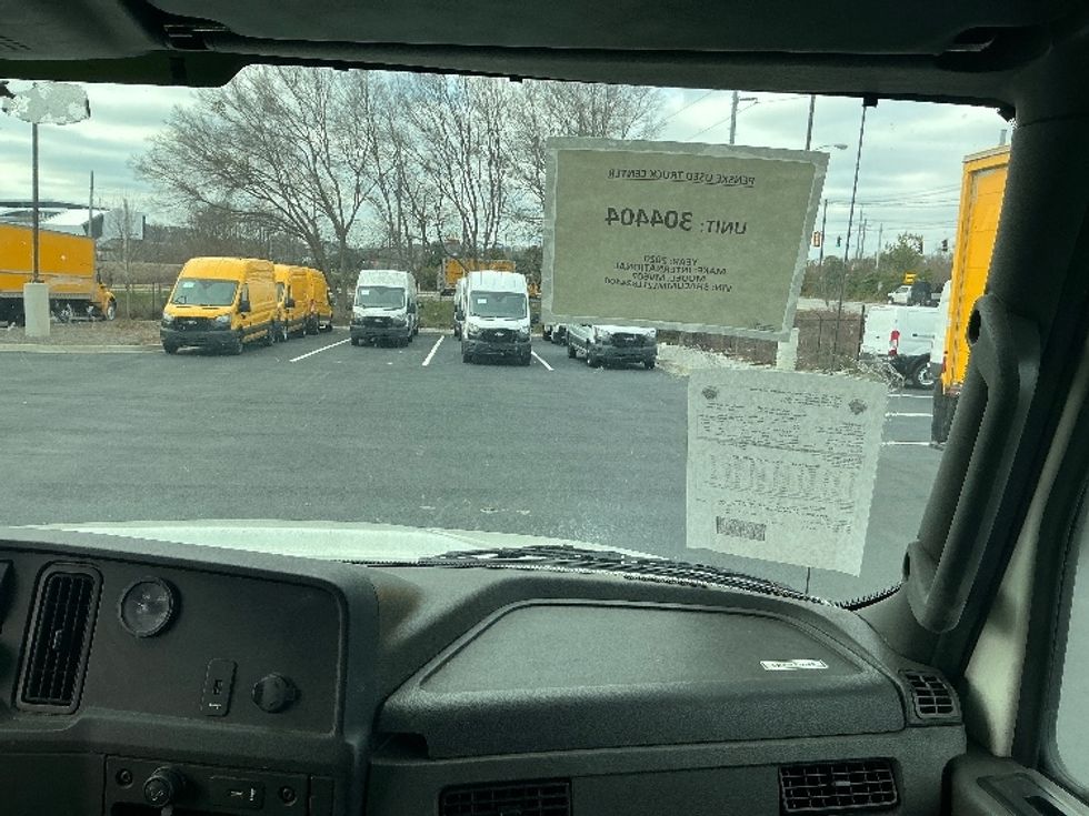 Medium Duty Box Truck-Light and Medium Duty Trucks-International-2020-MV607-Greer-SC-258,993\n\t\tmiles-$ 37,500 - Image 21