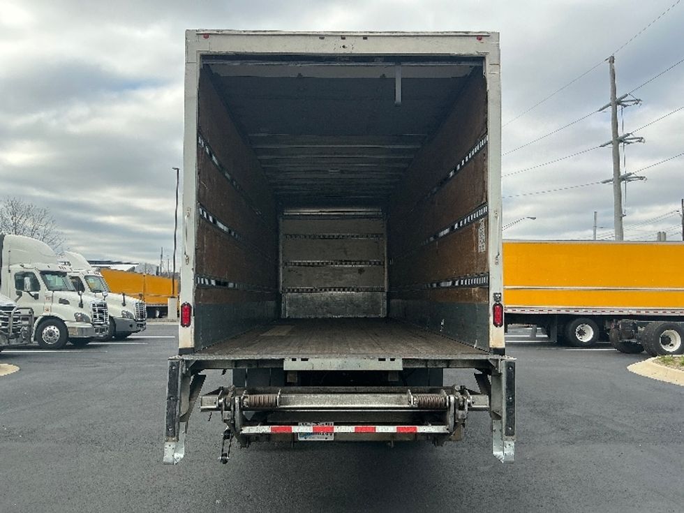 Medium Duty Box Truck-Light and Medium Duty Trucks-International-2020-MV607-Greer-SC-258,993\n\t\tmiles-$ 37,500 - Image 8