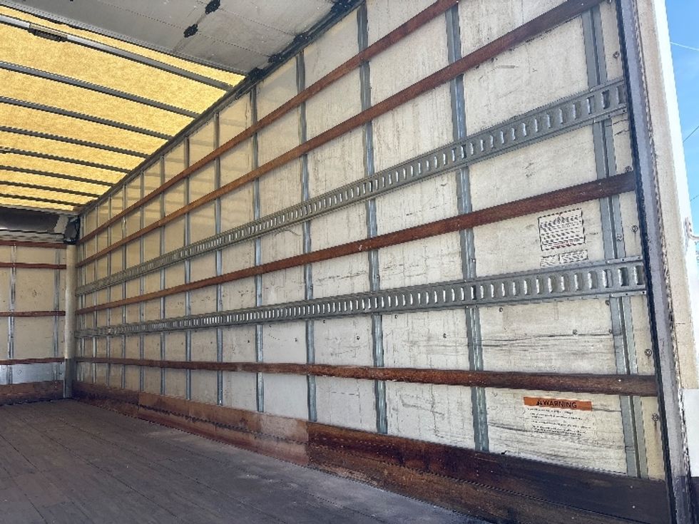 Medium Duty Box Truck-Light and Medium Duty Trucks-International-2020-MV607-Greer-SC-263,601\n\t\tmiles-$ 36,750 - Image 12
