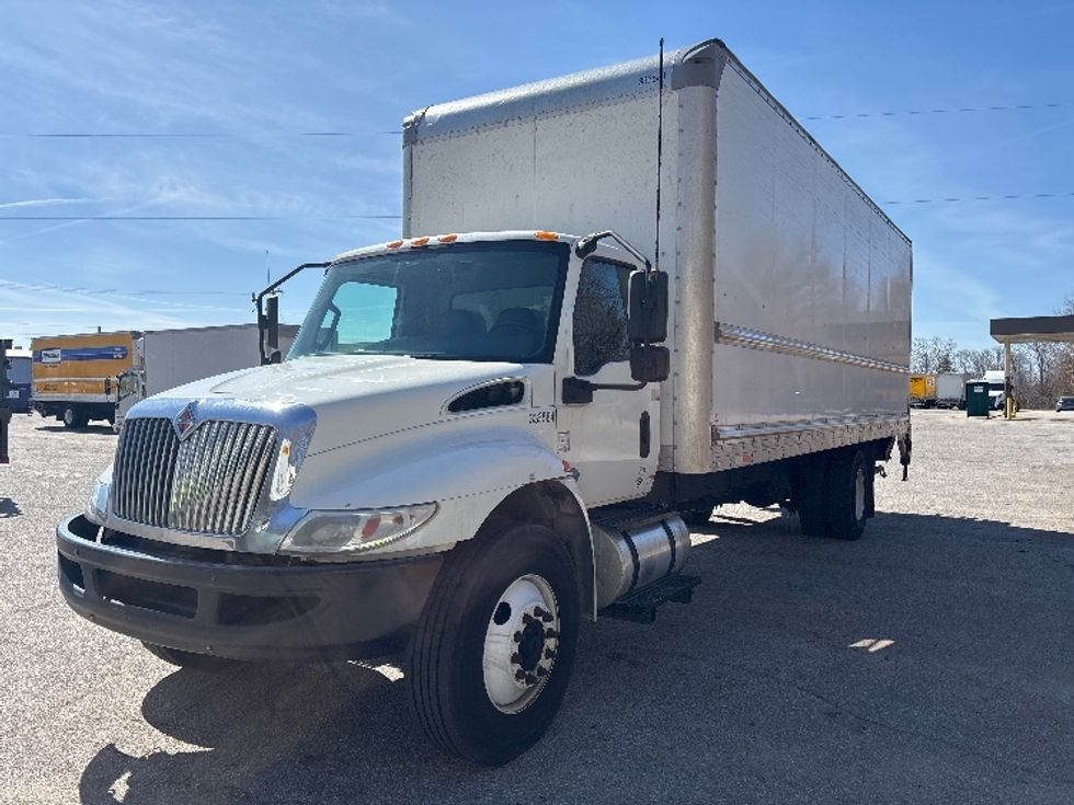 Medium Duty Box Truck-Light and Medium Duty Trucks-International-2020-MV607-Greer-SC-263,601\n\t\tmiles-$ 36,750 - Image 3